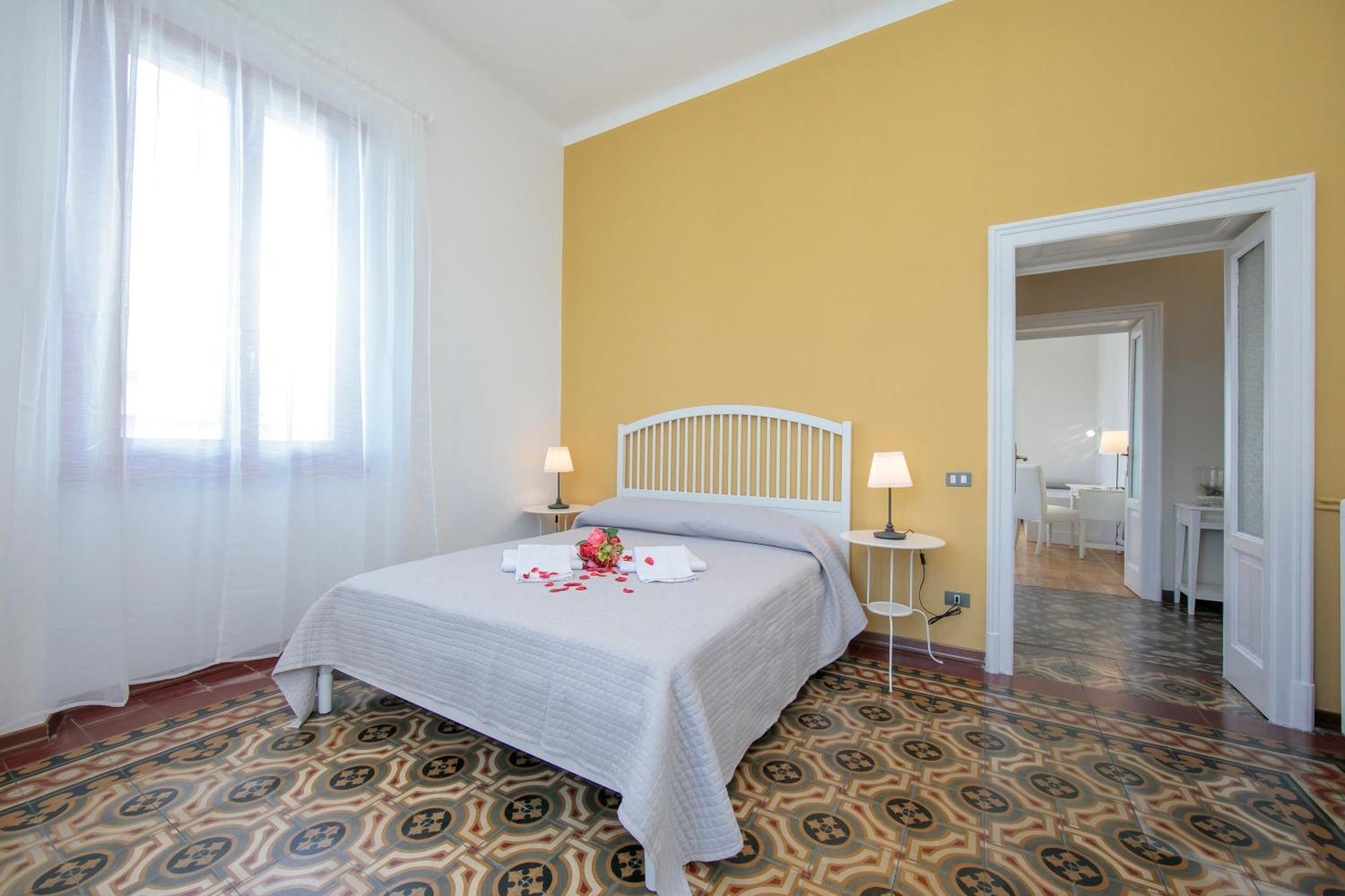 Residenza Oleandro Lake View Luino Center - Happy Rentals Dış mekan fotoğraf
